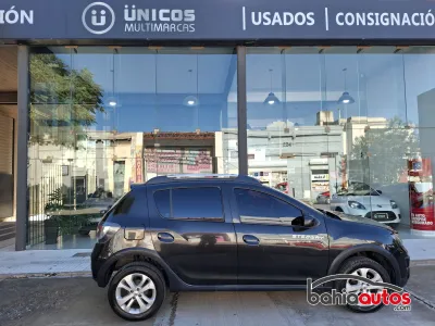 Renault Sandero Stepway 2015 usado en Bahía Blanca
