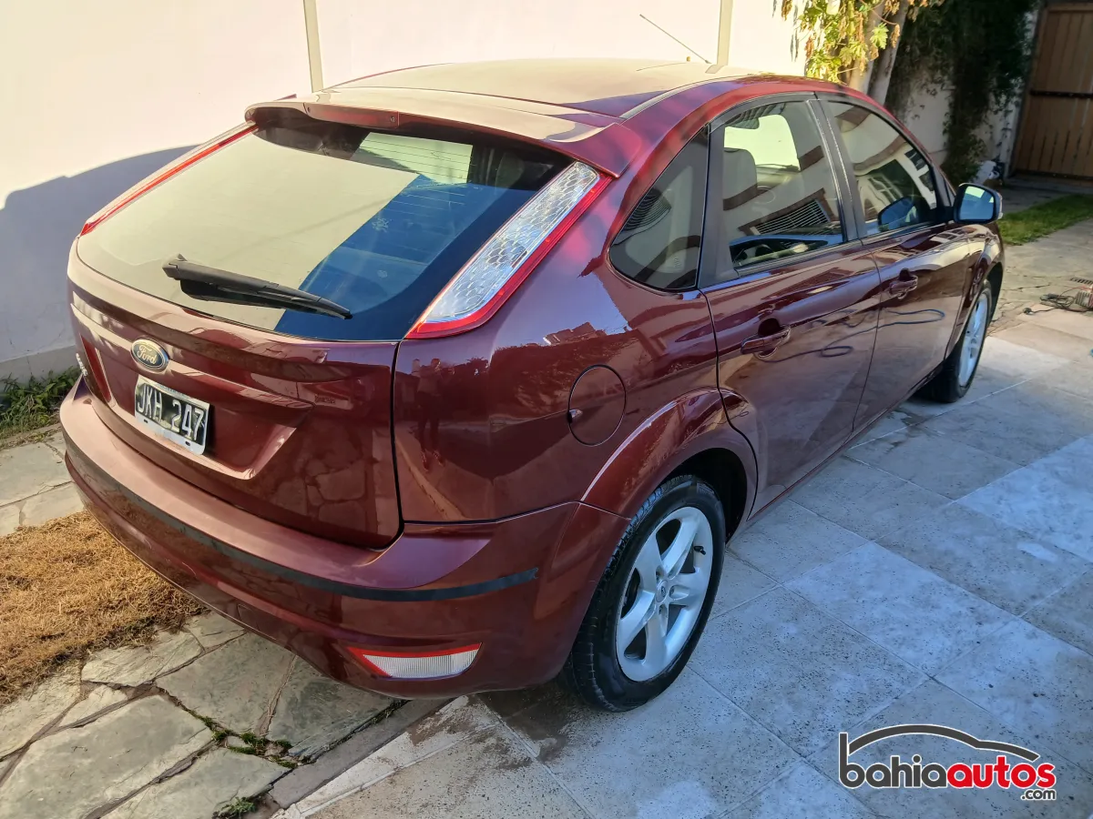 Ford Focus 2010 usado en Bahía Blanca - foto 4