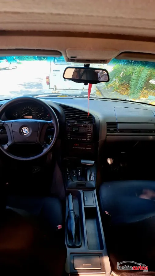 BMW Serie 3 1997 usado en Bahía Blanca - foto 2