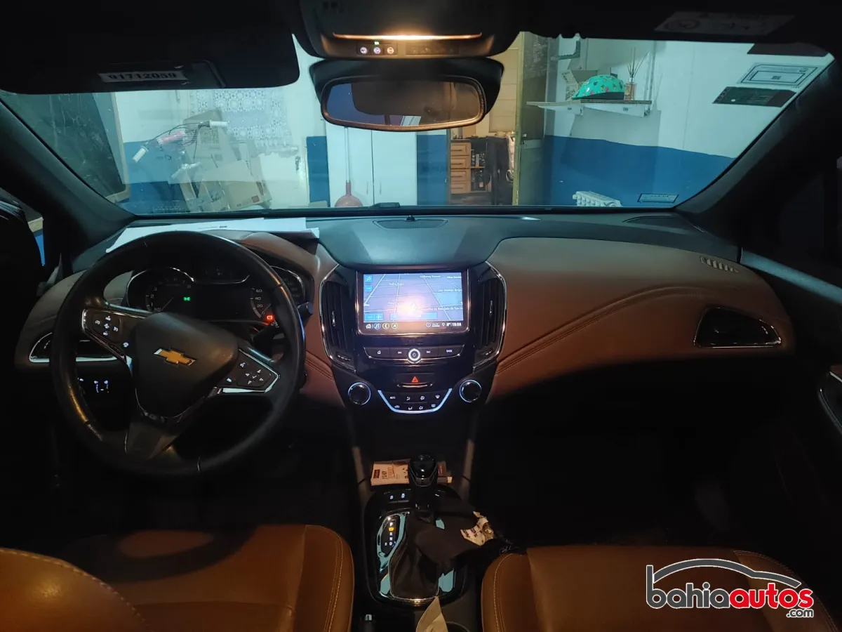 Chevrolet Cruze II 2020 usado en Bahía Blanca - foto 4