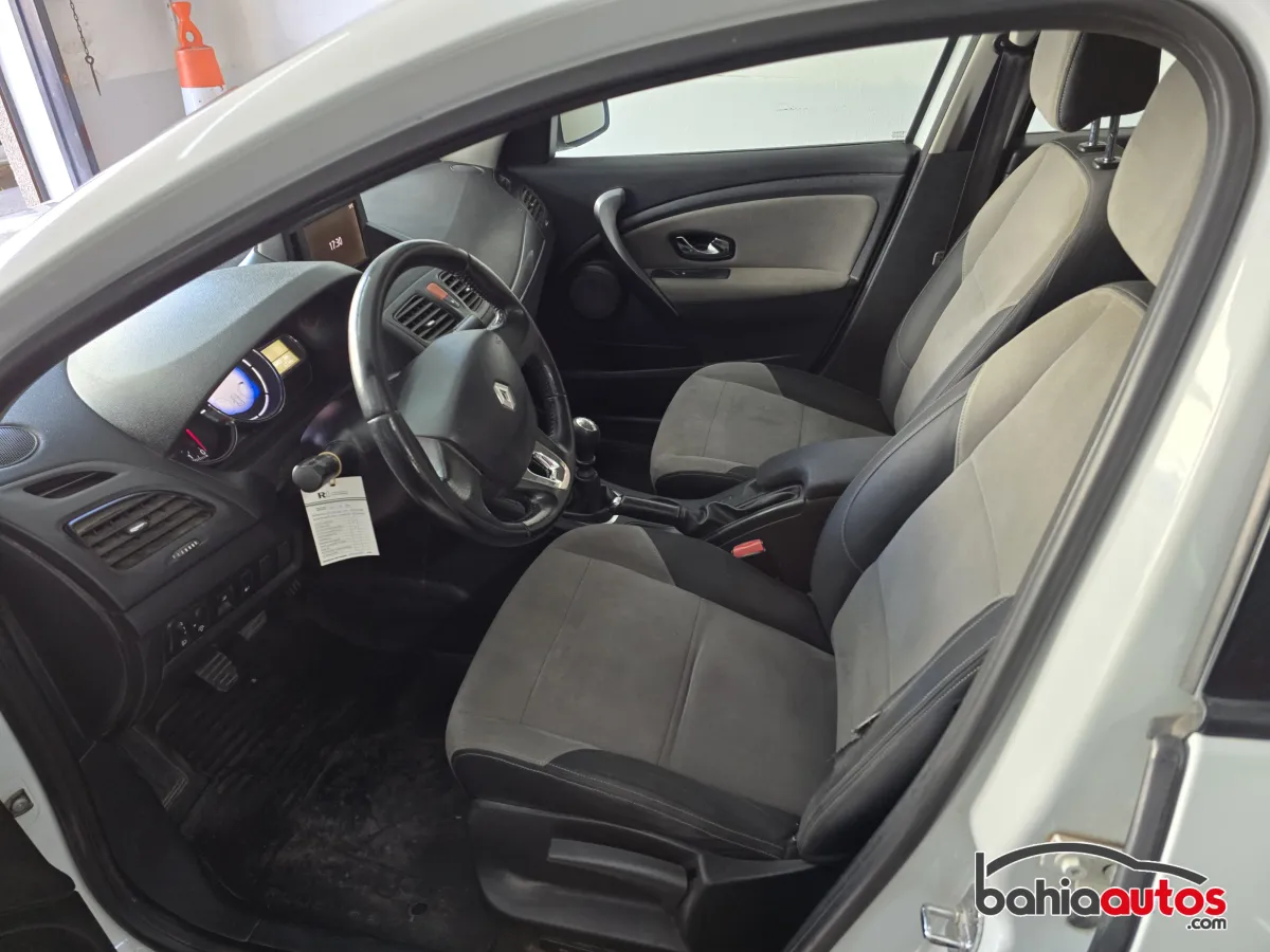 Renault Fluence 2016 usado en Bahía Blanca - foto 7