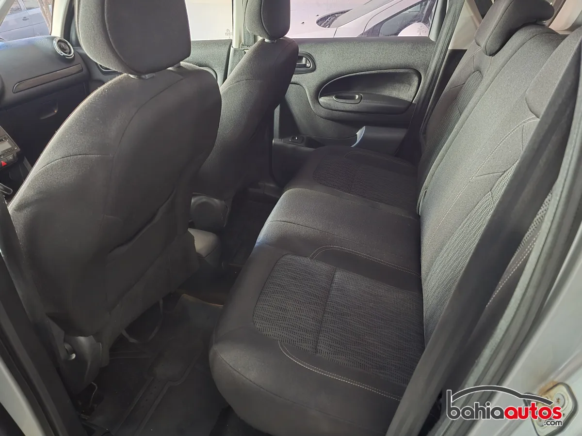 Citroën C3 Picasso 2013 usado en Bahía Blanca - foto 4