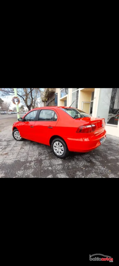 Volkswagen Voyage 2016 usado en Bahía Blanca - foto 5