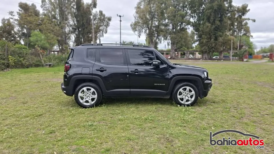 Jeep Renegade 2025 usado en Bahía Blanca - foto 4