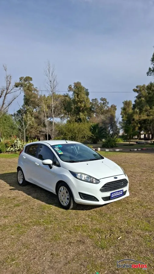 Ford Fiesta 2015 usado en Bahía Blanca - foto 1