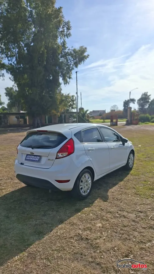 Ford Fiesta 2015 usado en Bahía Blanca - foto 4