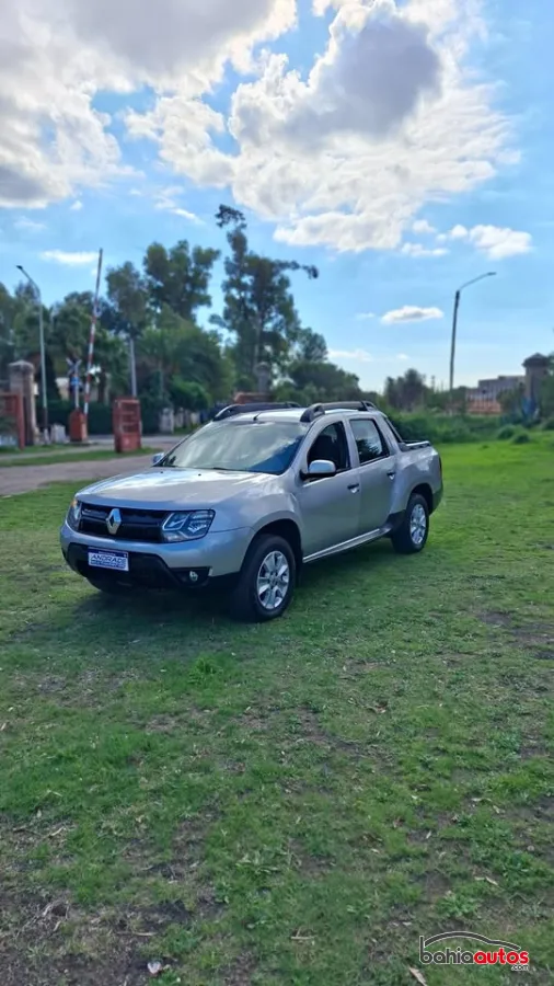 Renault Oroch 2019 usado en Bahía Blanca - foto 2