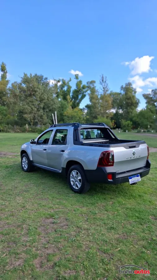 Renault Oroch 2019 usado en Bahía Blanca - foto 4