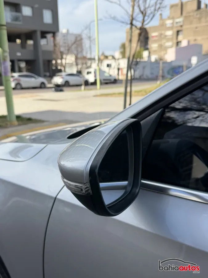 Volkswagen Vento 2011 usado en Bahía Blanca - foto 1