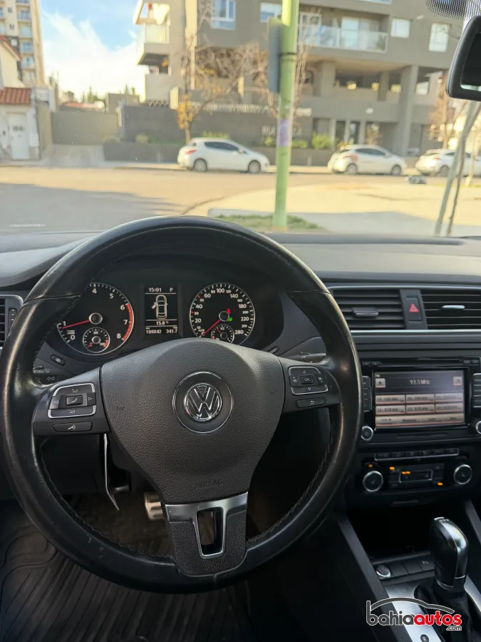 Volkswagen Vento 2011 usado en Bahía Blanca - foto 3
