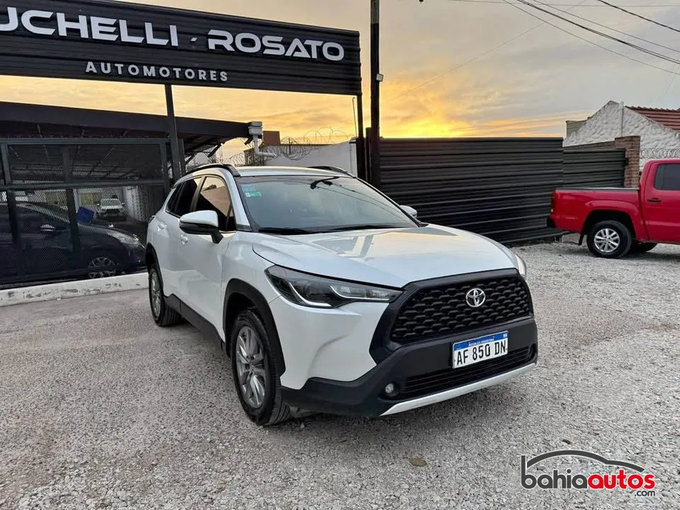 Toyota Corolla Cross 2023 usado en Bahía Blanca - foto 1