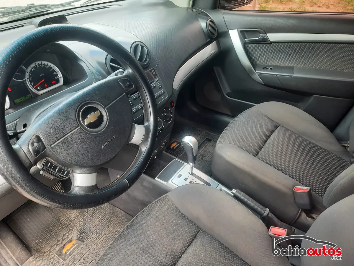 Chevrolet Aveo 2013 usado en Bahía Blanca - foto 5