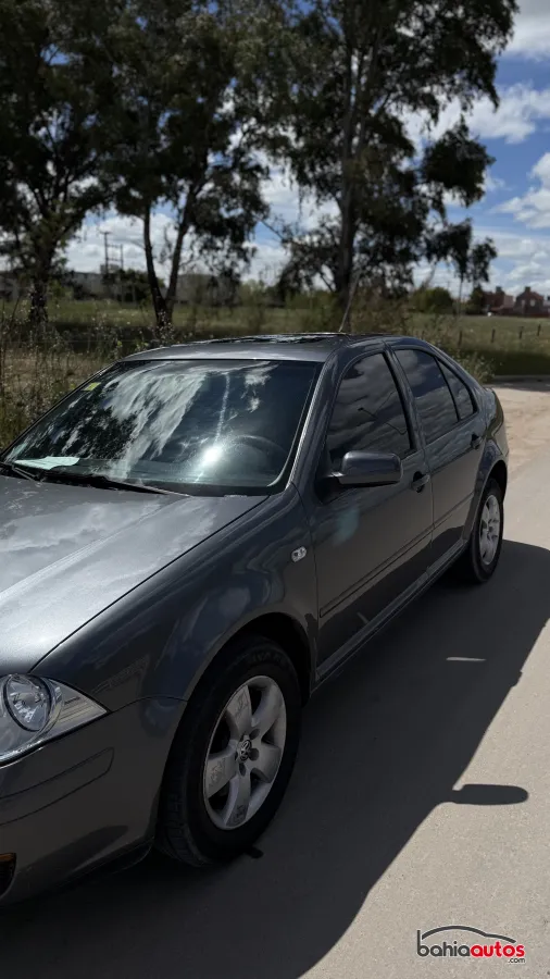 Volkswagen Bora 2008 usado en Bahía Blanca - foto 3