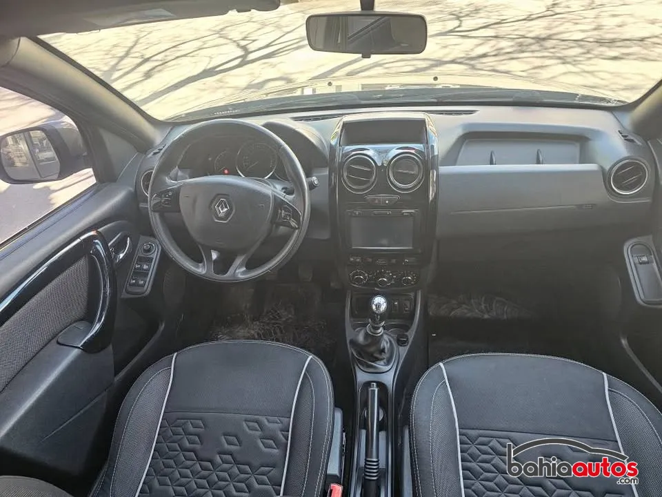 Renault Oroch 2017 usado en Bahía Blanca - foto 9
