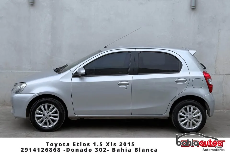 Toyota Etios 2015 usado en Bahía Blanca - foto 5