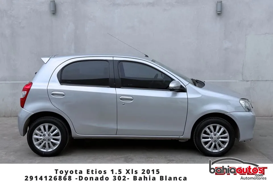 Toyota Etios 2015 usado en Bahía Blanca - foto 6