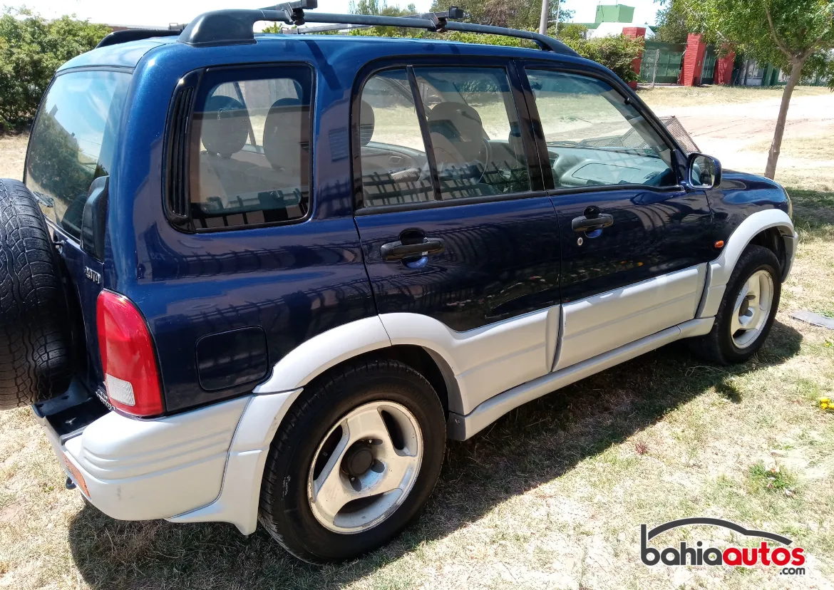 Suzuki Grand Vitara 2000 usado en Bahía Blanca - foto 2