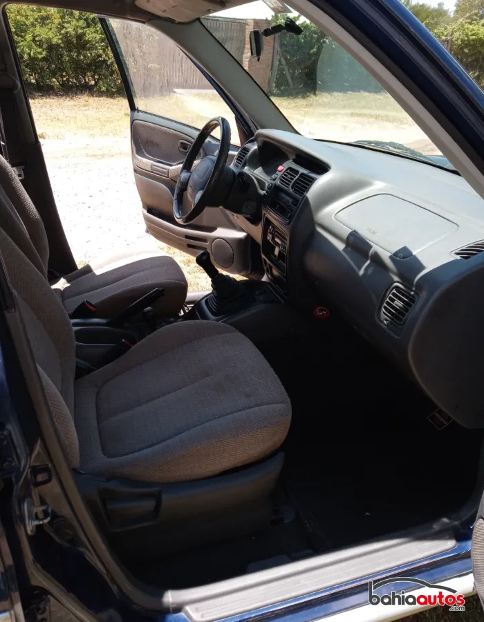 Suzuki Grand Vitara 2000 usado en Bahía Blanca - foto 8