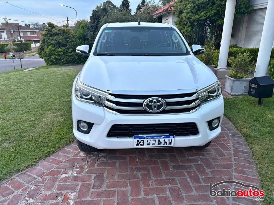 Toyota Hilux 2017 usado en Bahía Blanca - foto 1