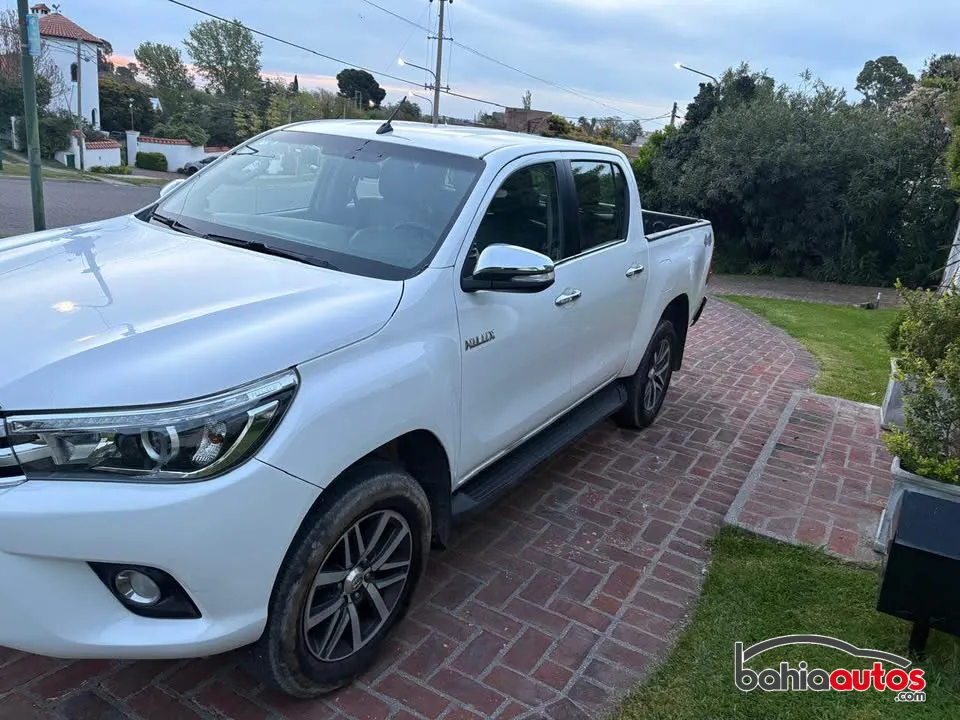 Toyota Hilux 2017 usado en Bahía Blanca - foto 3