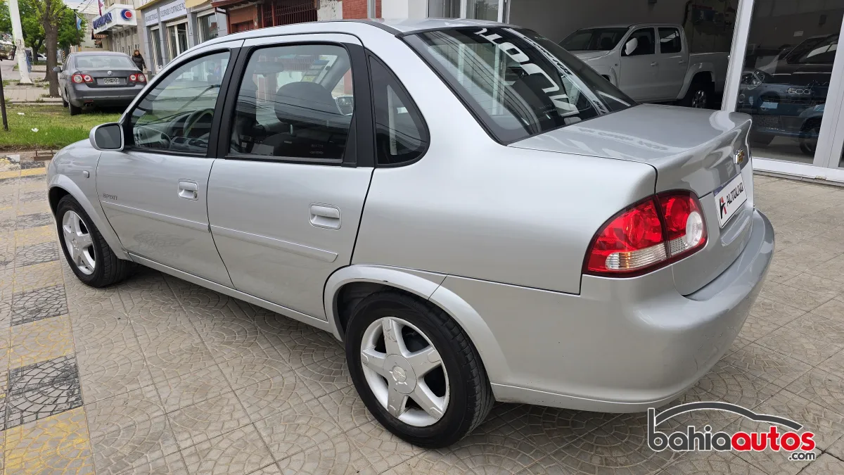 Chevrolet Classic 2013 usado en Bahía Blanca - foto 2
