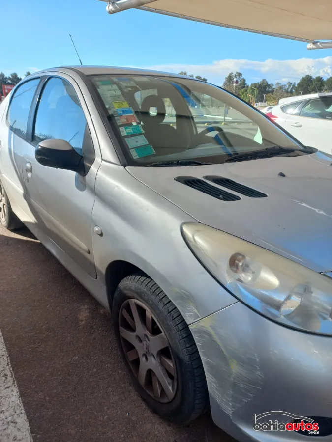 Peugeot 207 2011 usado en Bahía Blanca - foto 1