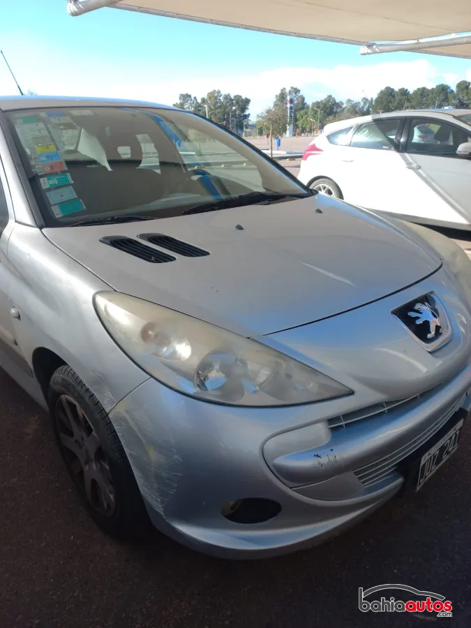 Peugeot 207 2011 usado en Bahía Blanca - foto 5