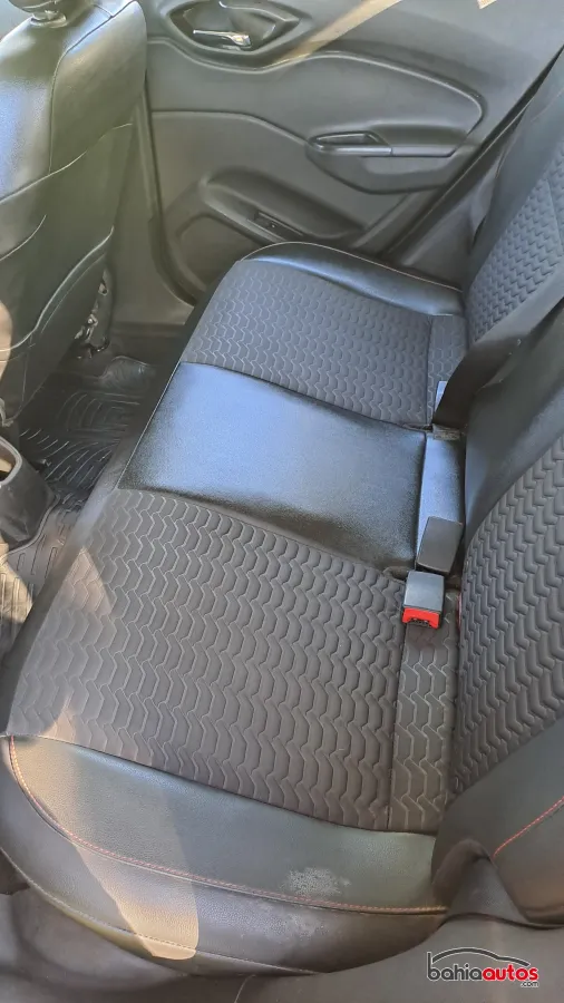Chevrolet Onix 2019 usado en Bahía Blanca - foto 1