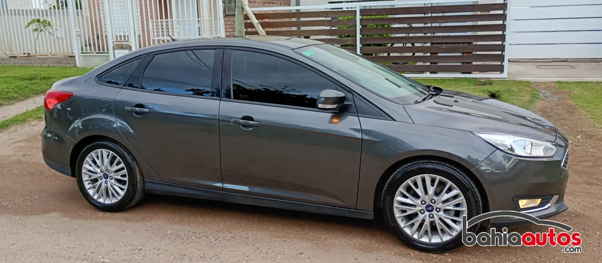 Ford Focus III 2016 usado en Bahía Blanca - foto 4