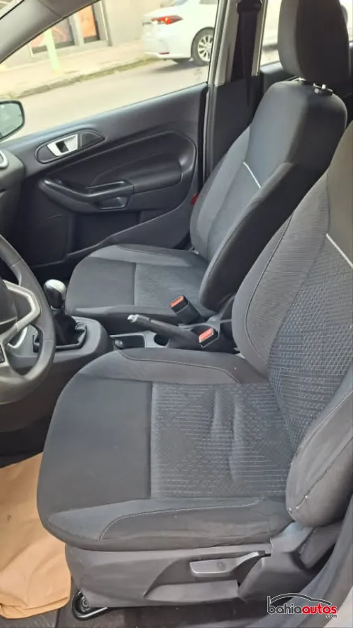 Ford Fiesta 2018 usado en Bahía Blanca - foto 8