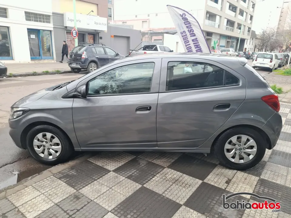 Chevrolet Onix 2020 usado en Bahía Blanca - foto 6
