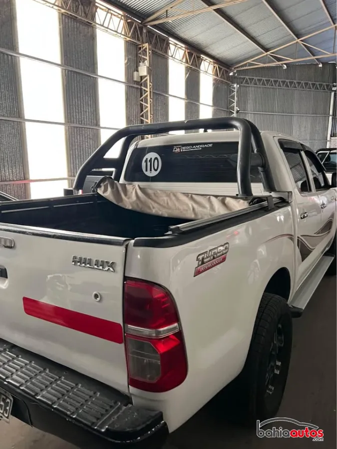 Toyota Hilux 2012 usado en Bahía Blanca - foto 4