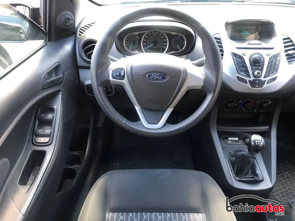 Ford KA 2017 usado en Bahía Blanca - foto 6