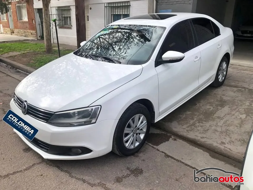 Volkswagen Vento 2014 usado en Bahía Blanca - foto 1