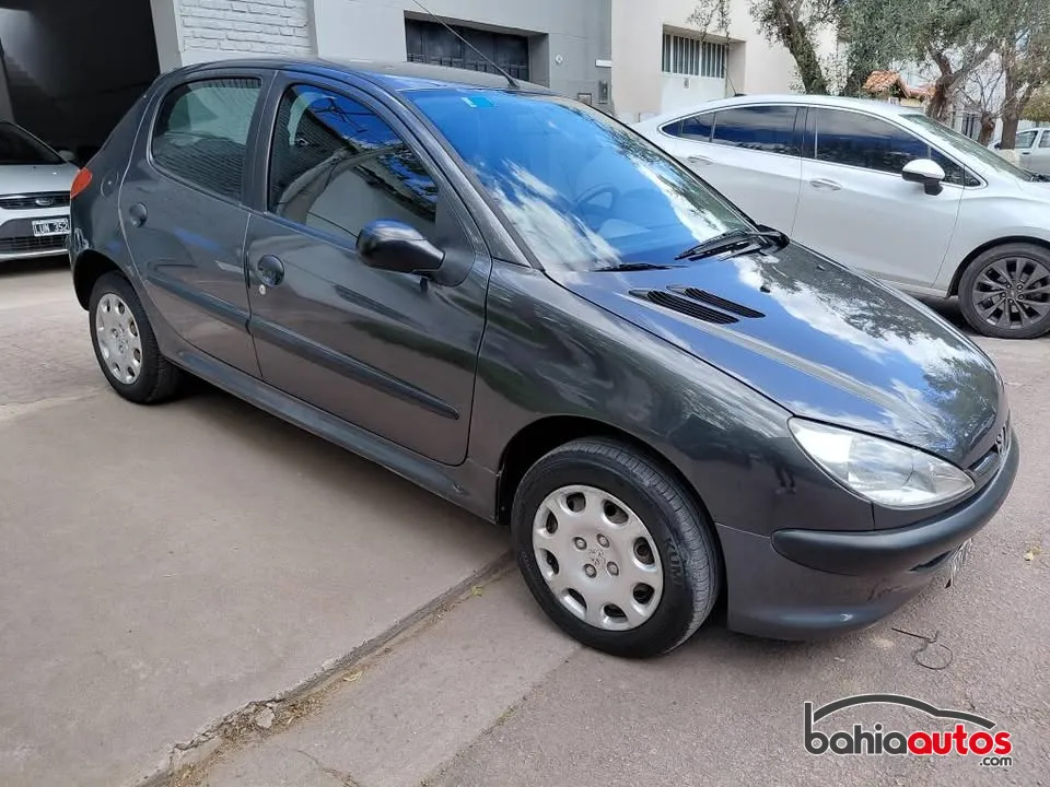 Peugeot 206 2013 usado en Bahía Blanca - foto 3