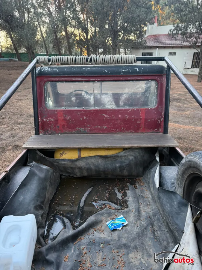 Jeep Gladiador 1963 usado en Bahía Blanca - foto 4