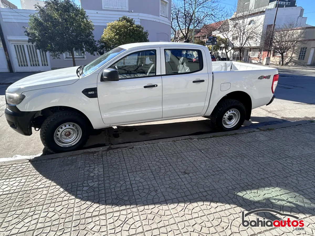 Toyota Hilux 2022 usado en Bahía Blanca - foto 7