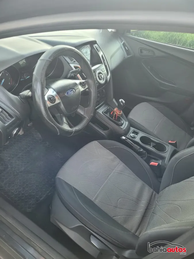 Ford Focus 2015 usado en Bahía Blanca - foto 3