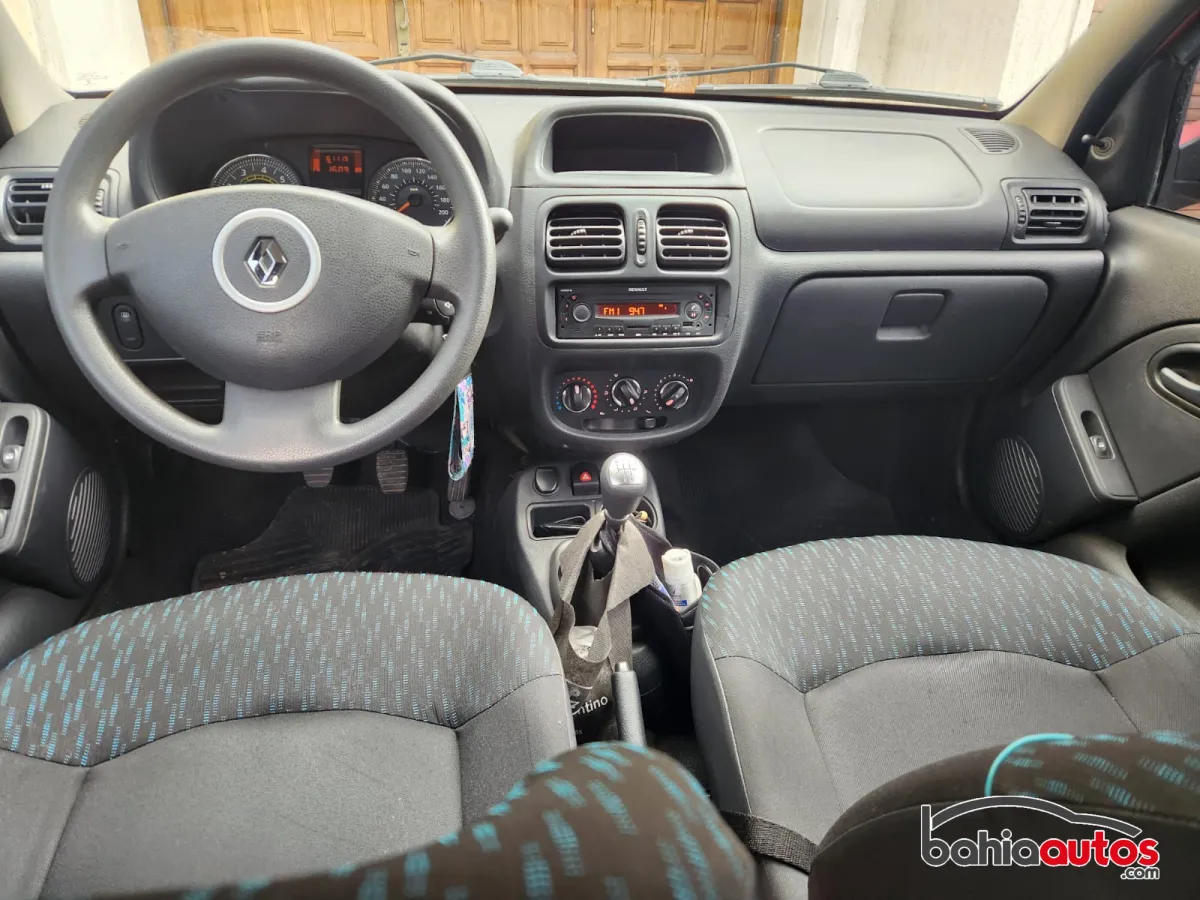 Renault Clio Mío 2016 usado en Bahía Blanca - foto 2