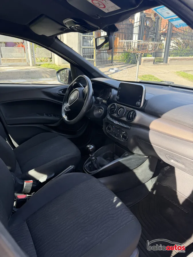 Fiat Cronos 2024 usado en Bahía Blanca - foto 1