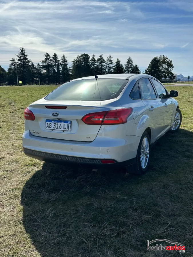 Ford Focus III 2017 usado en Bahía Blanca - foto 4