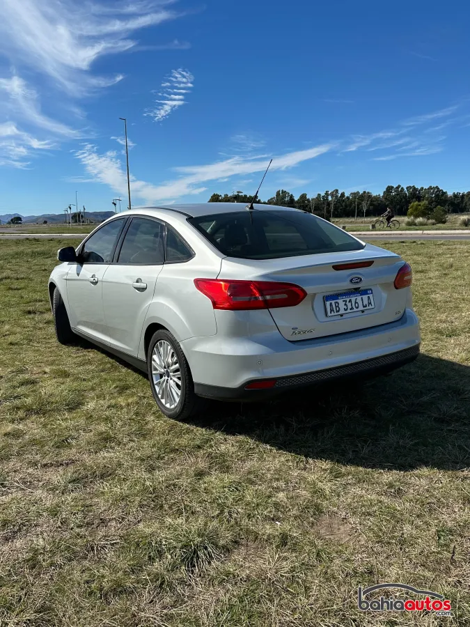 Ford Focus III 2017 usado en Bahía Blanca - foto 8