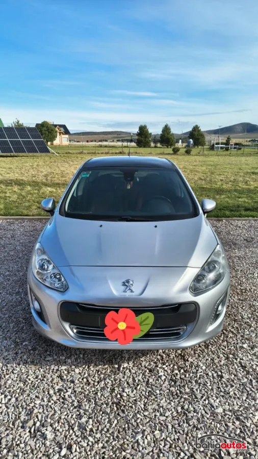 Peugeot 308 2014 usado en Bahía Blanca - foto 3