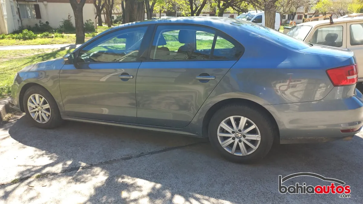 Volkswagen Vento 2015 usado en Bahía Blanca - foto 1