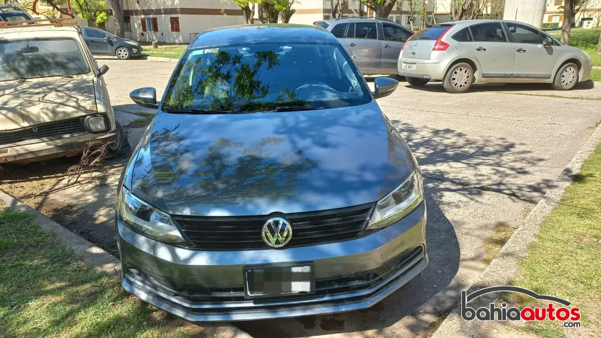 Volkswagen Vento 2015 usado en Bahía Blanca - foto 4