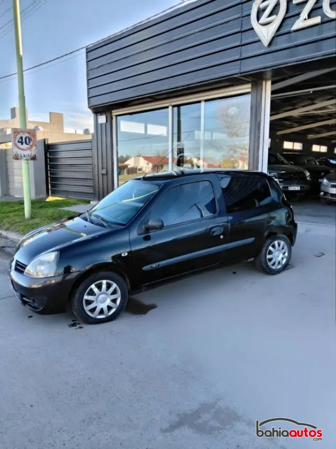 Renault Clio Mío 2009 usado en Bahía Blanca - foto 2