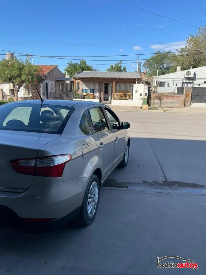 Fiat Grand Siena 2013 usado en Bahía Blanca - foto 5