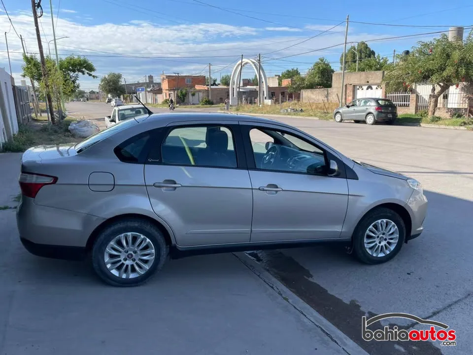 Fiat Grand Siena 2013 usado en Bahía Blanca - foto 6