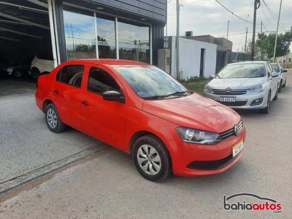 Volkswagen Voyage 2015 usado en Bahía Blanca - foto 1
