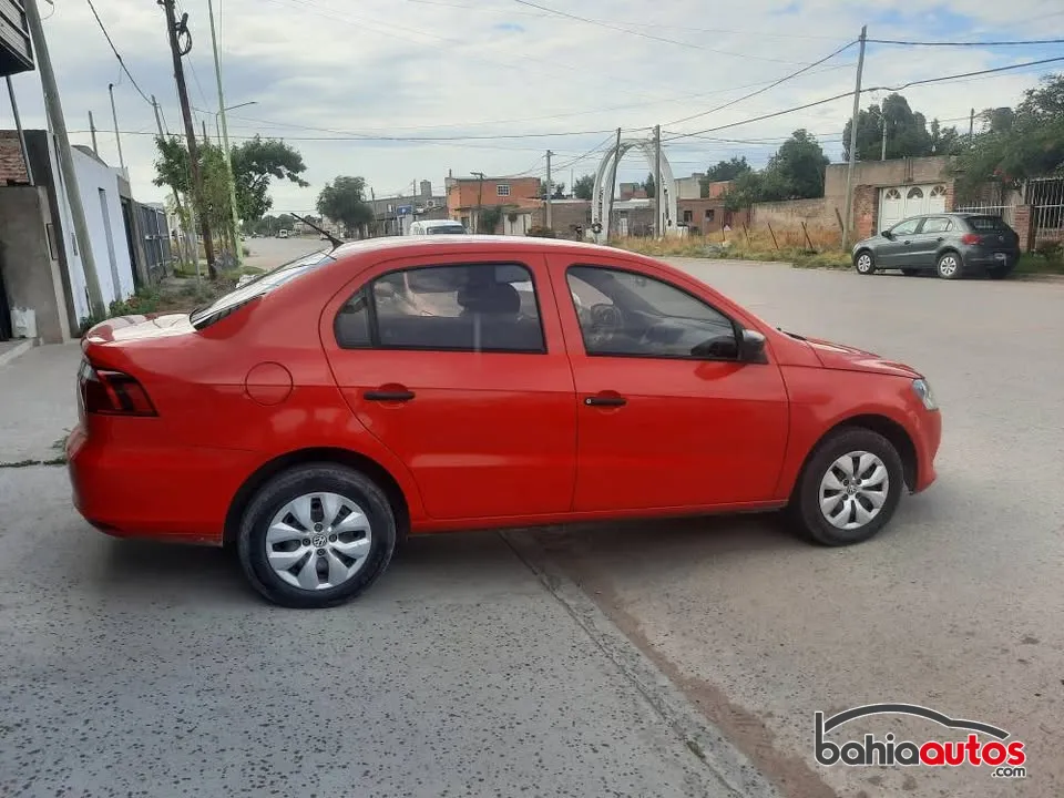 Volkswagen Voyage 2015 usado en Bahía Blanca - foto 4
